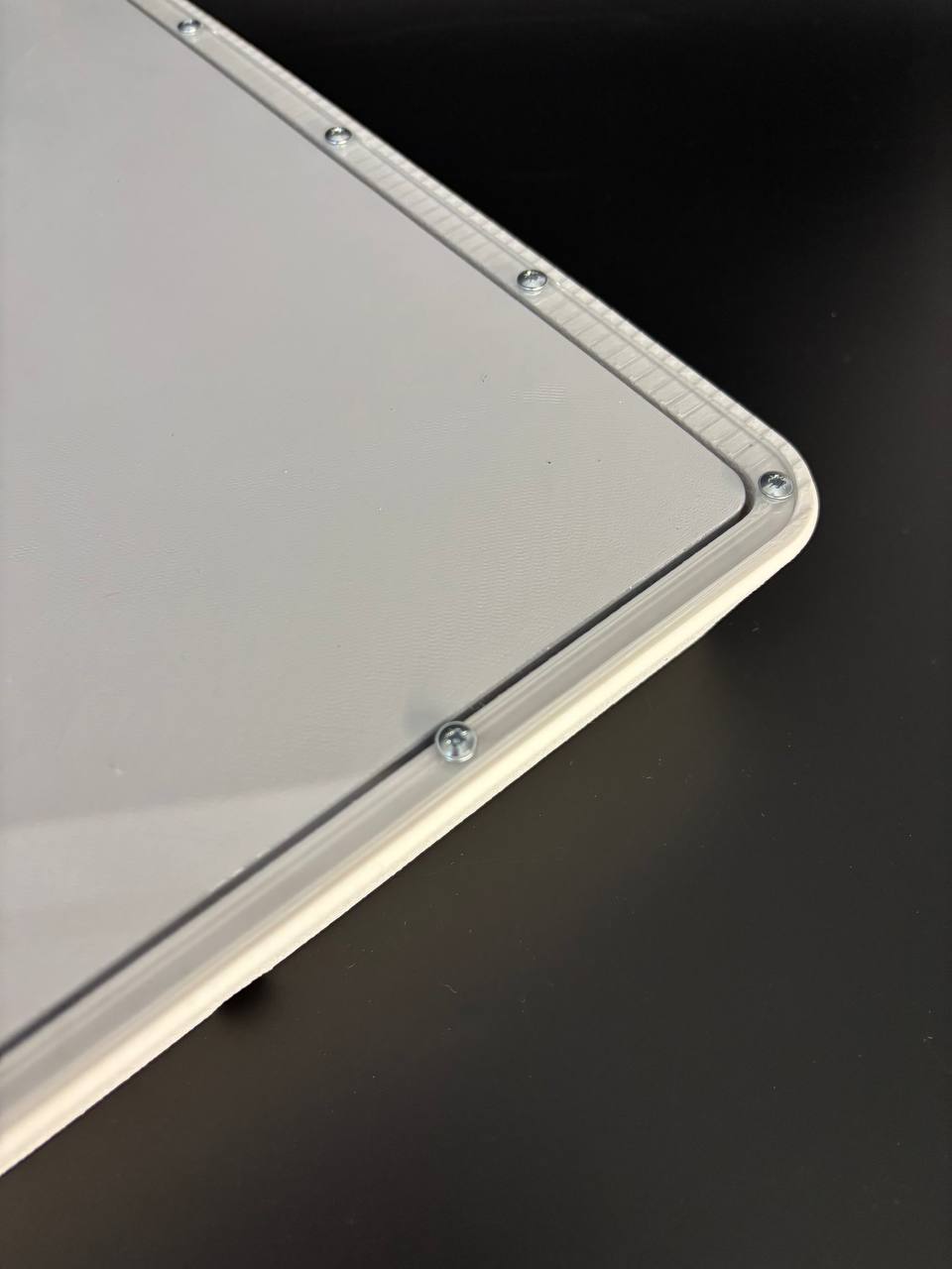 Starlink Mini Halterung mit Plexiglasscheibe & Spoiler für Wohnmobil Dach