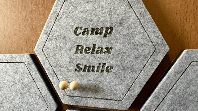 Filz Pinnwand CAMP RELAX SMILE 4er Set grau selbstklebend