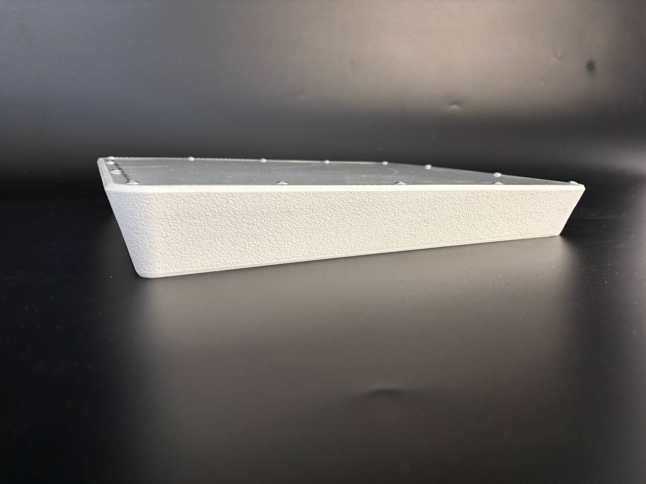 Starlink Mini Halterung mit Plexiglasscheibe &amp; Spoiler für Wohnmobil Dach